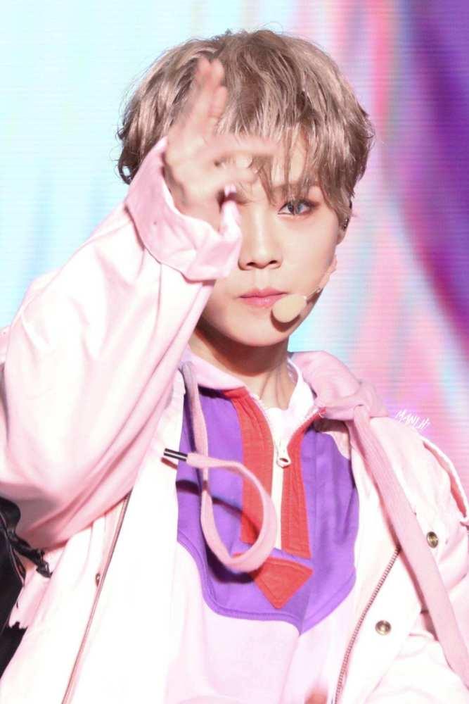 台湾狗仔爆料鹿晗视频,鹿晗私密视频曝光，真相背后引热议